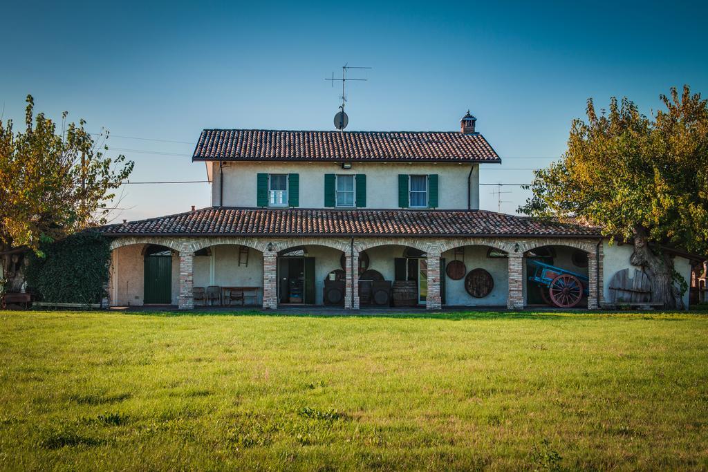 La Fattoria Guest House Santarcangelo di Romagna Exterior photo